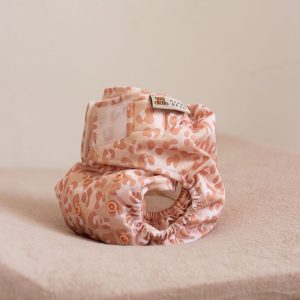 couche motif pantère rose