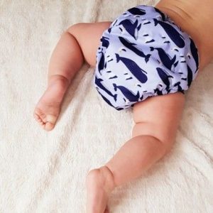 couche motif baleine bleu