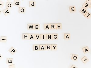 we are having a baby en lettre